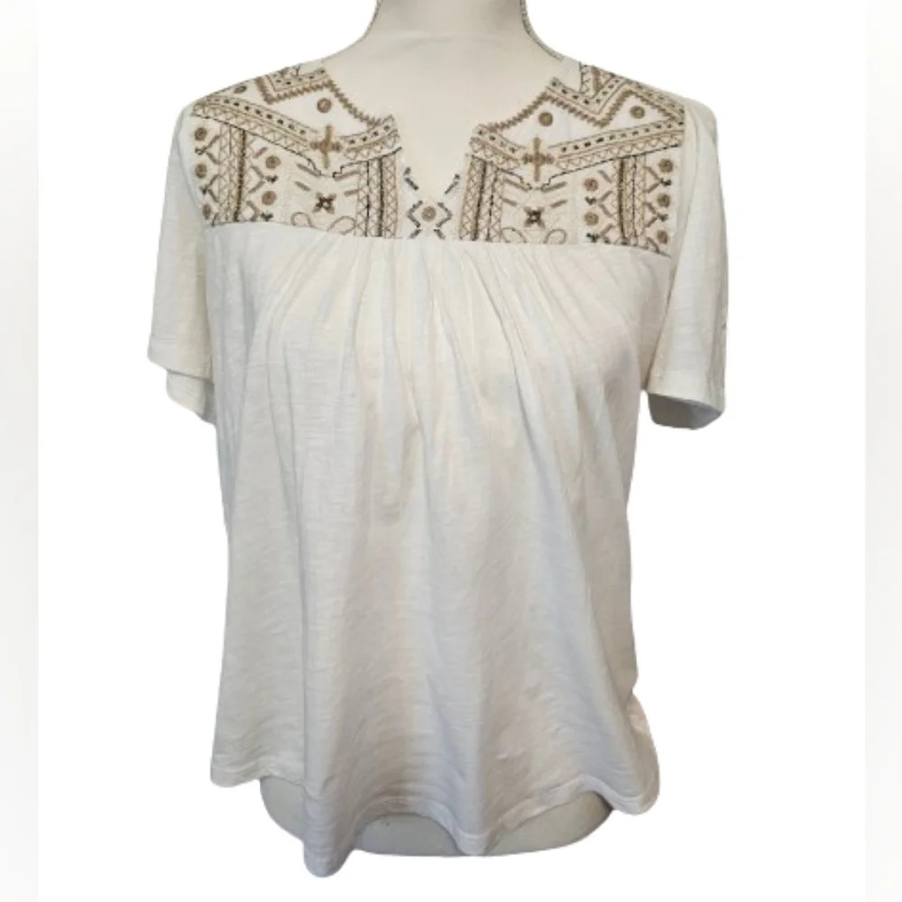 Lucky Brand White & Tan embroidered Short Sleeve Top Women's Size Small w/stain